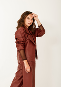 Leonor Vino